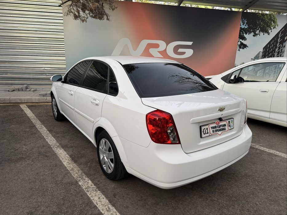 Lacetti 1.6 - 2013 yil sotiladi