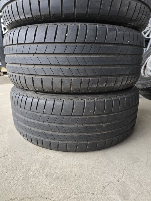 4 Броя 225/45/18 Bridgestone 2x6,3mm 2x5,2mm