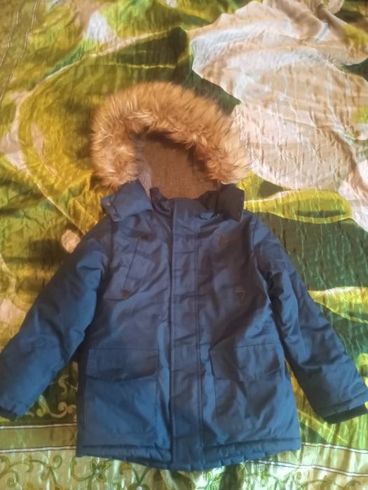 Продам демисезонную и зимнюю куртку для мальчика
