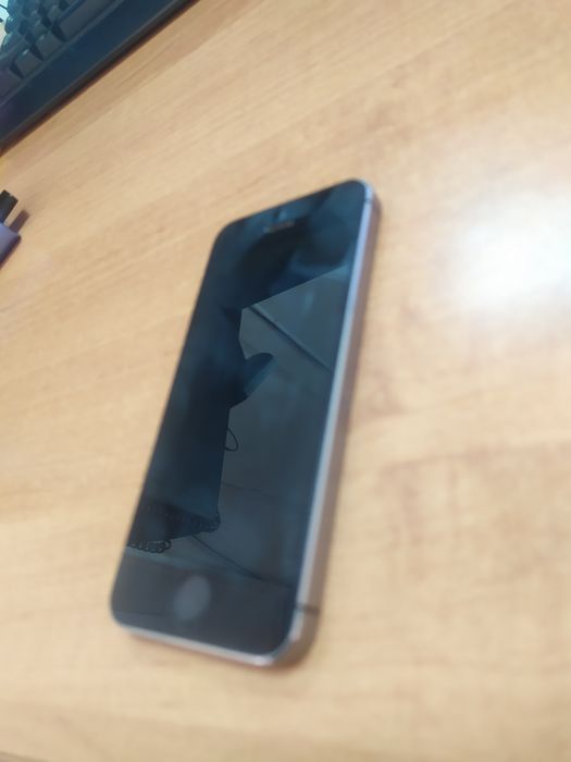 IPhone 5s пароль тұр