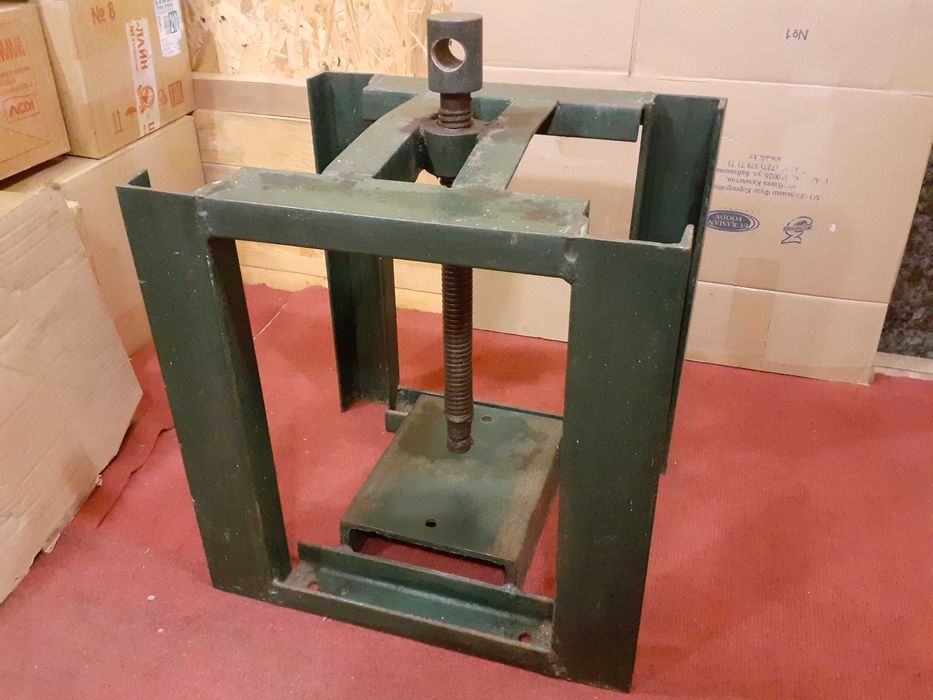 Пресс механический (СССР) - продам.