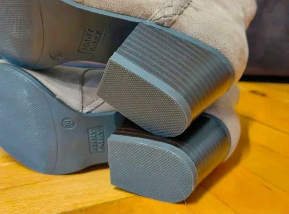 Боти велур номер 38