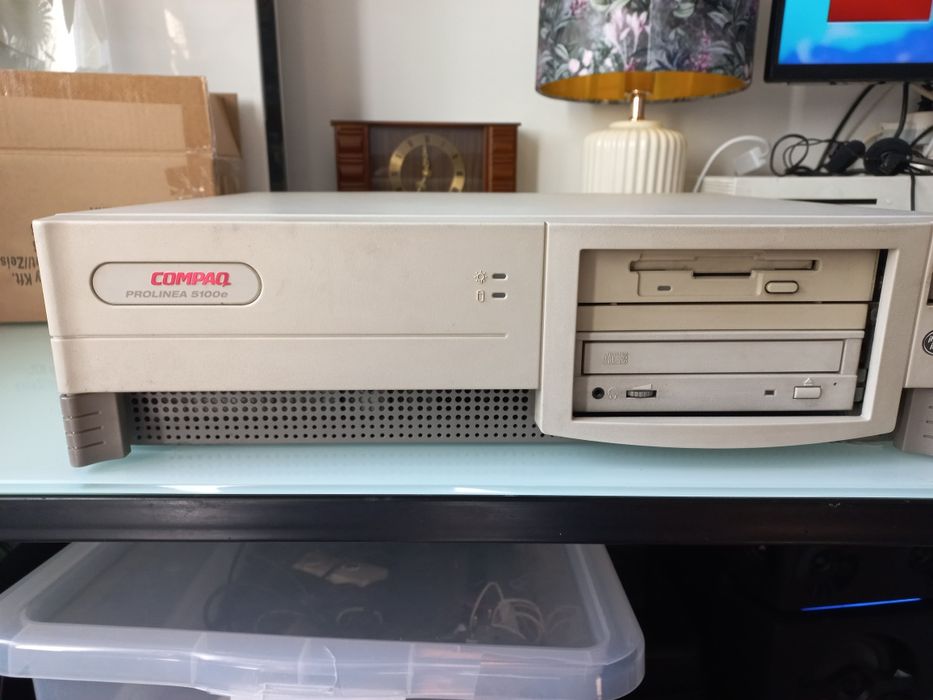 Compaq Prolinea 5100e pc vintage retro