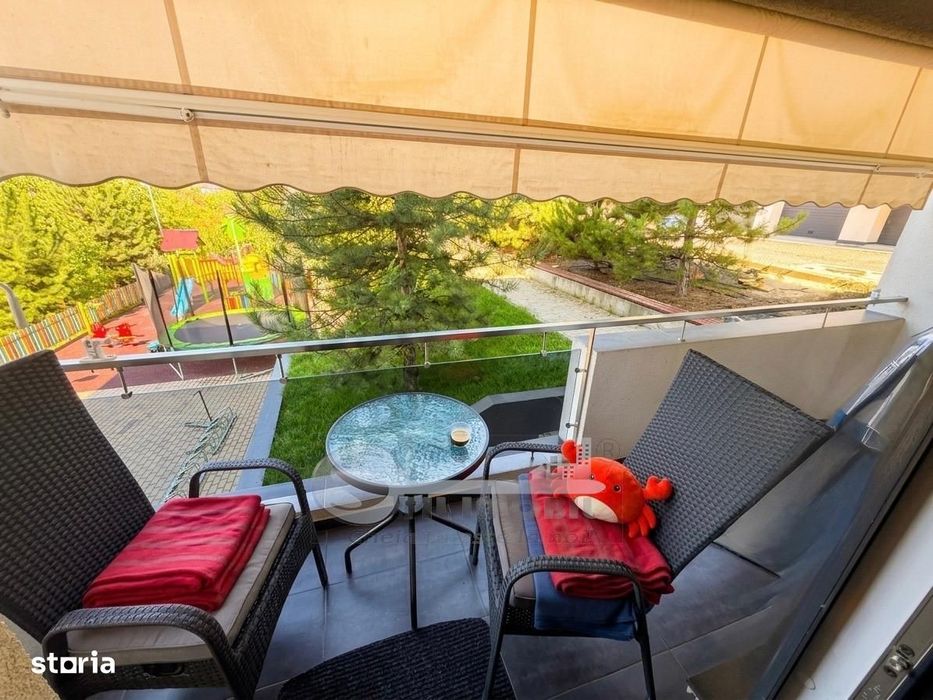Apartament 3 camere +terasa +boxa+garaj, Pacurari