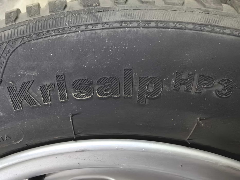 Ляти джанти със зимни гуми Клебер 7мм грайфер за Бмв Е 46