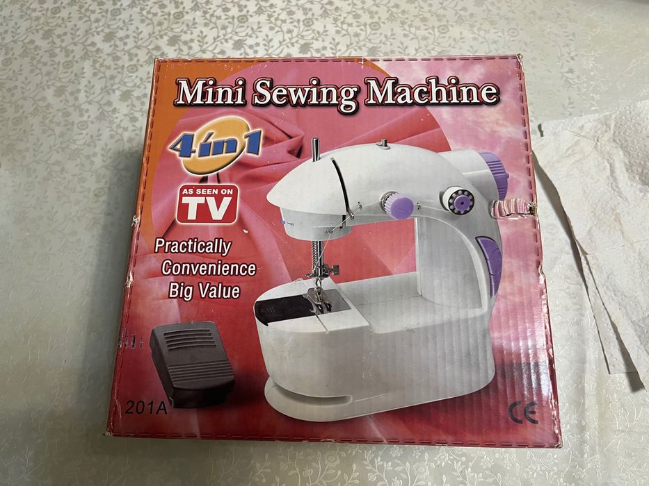 Швейная машинка мини