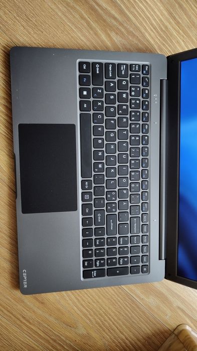 Laptop 15,6 inch/ ssd 256 / 8 GB RAM