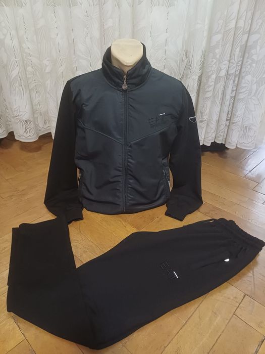 Treninguri bărbătești modele noi