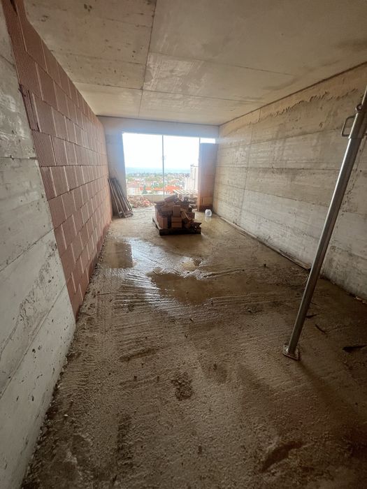 Продава се Двустаен апартамент в Варна, Виница - 70 кв.м за 1328 €/кв.м - Снимка #1