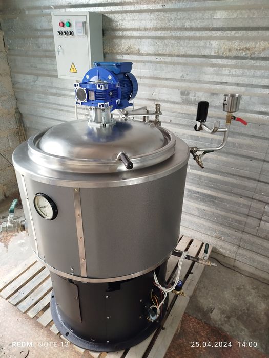 Пищеварочный паровой котел на 100 литров