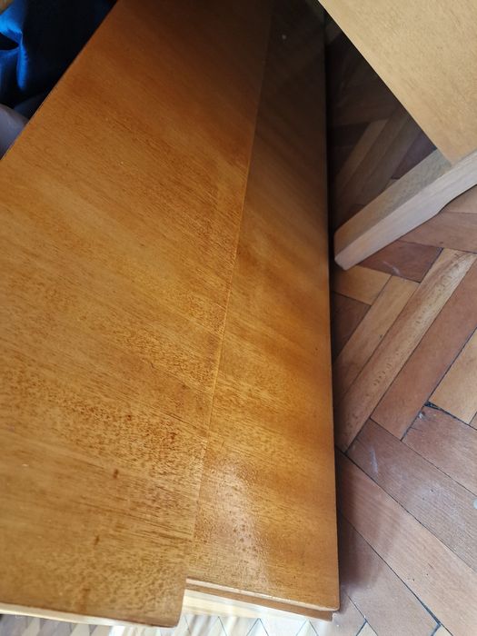 Единични легла с матрак и чекмеджета