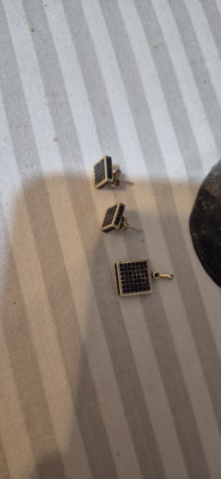Set aur 14 k,4,25 gr