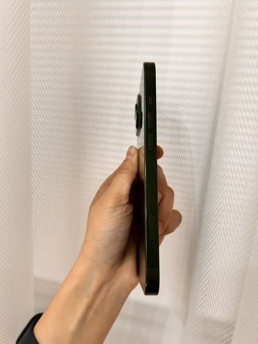 Продам Iphone 13, 128 гб памяти