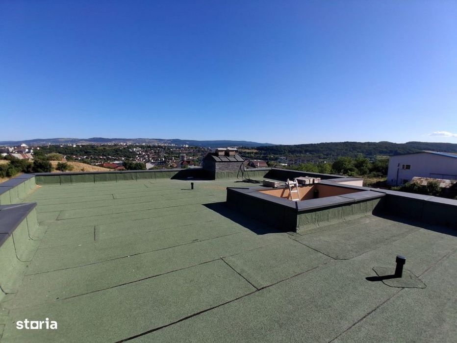 Casa spatioasa, compartimentata eficient, Dambul Rotund