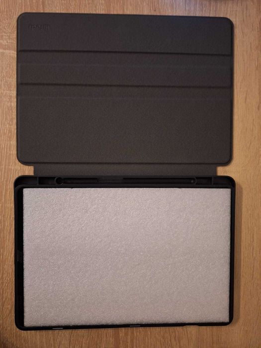 Husa si Folii - Samsung Galaxy Tab S10 Lite / S10 FE / S9 FE / S9