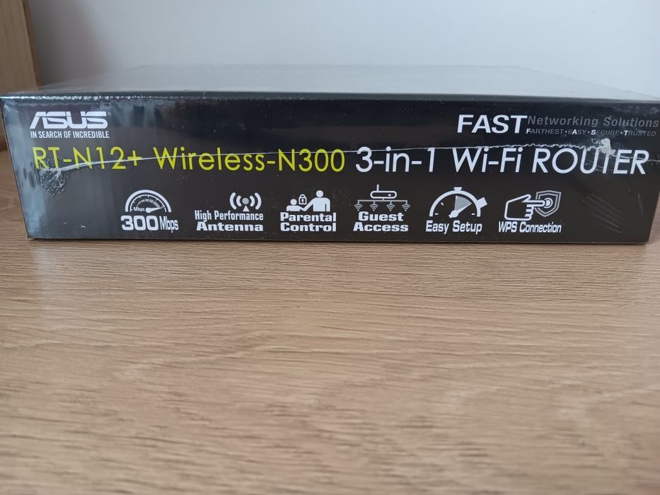 Wi-Fi Router 3-in1, Asus, nou cu eticheta.