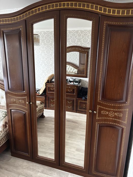 Продам мебель торг уместен