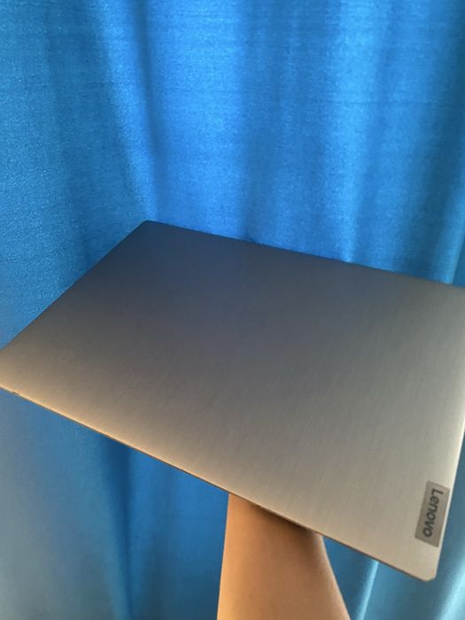Продам ноутбок Lenovo IdeaPad 3