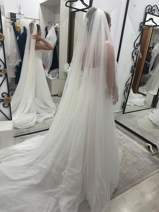 Rochie mireasă, modernă. Ți-o sirenă