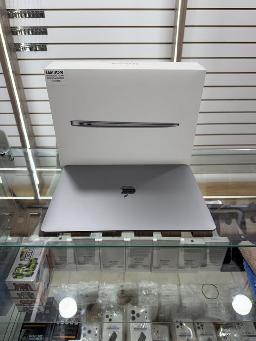 Новый MacBook Air M1 100%
