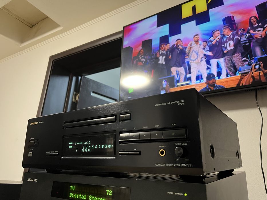 Cd-player Onkyo Integra DX-7711