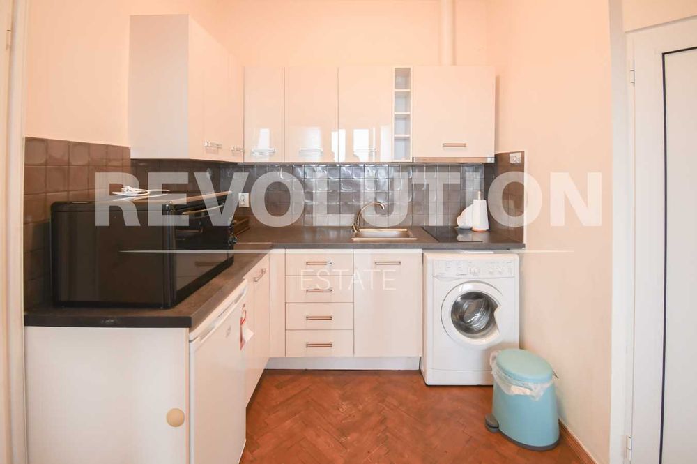 Дава се под наем Двустаен апартамент в София, Център - 55 кв.м за 425 € - Снимка #3