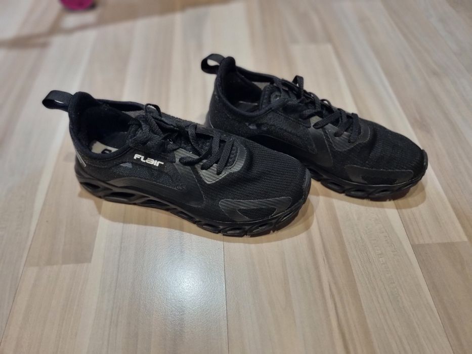 Дамски маратонки Flair