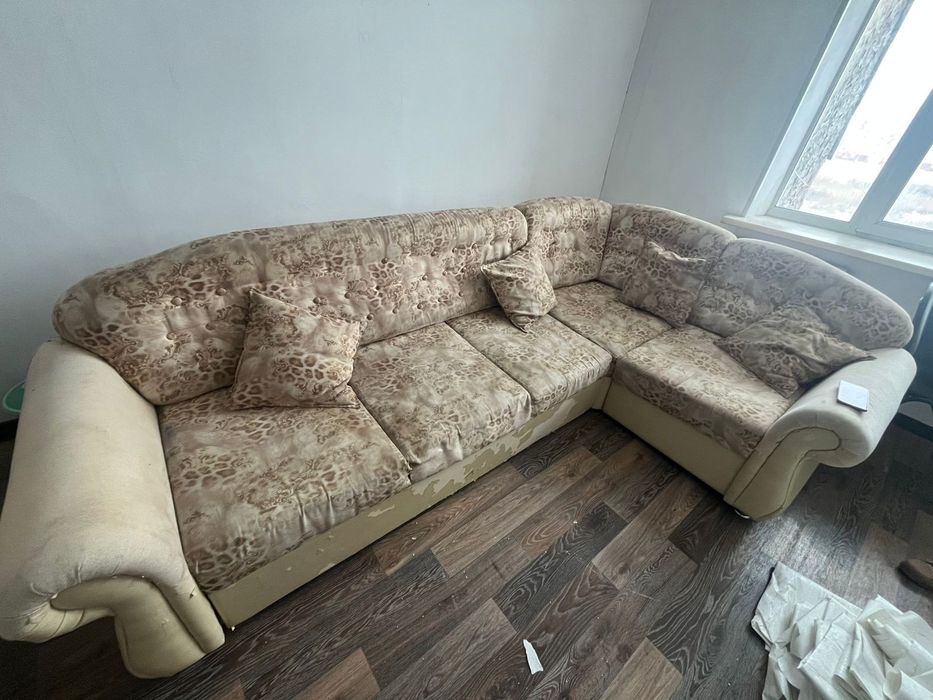 Продам диван и кресло