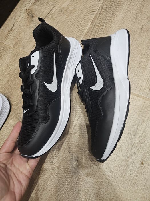 Мъжки кецове/маратонки Nike 43 номер