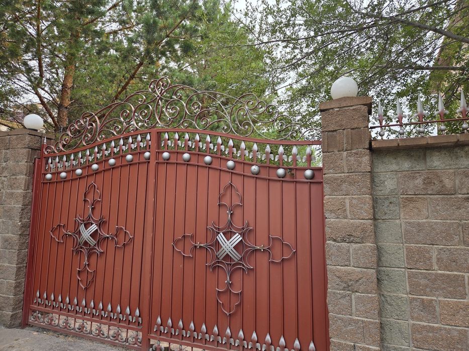 Продам ворота из металла