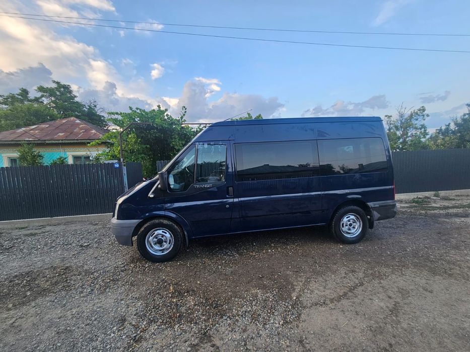 FORD Tourneo 2013 — imagine 3