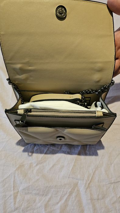 Дамска чанта Pinko