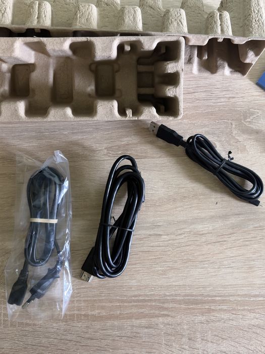 Vand play station 4 plus