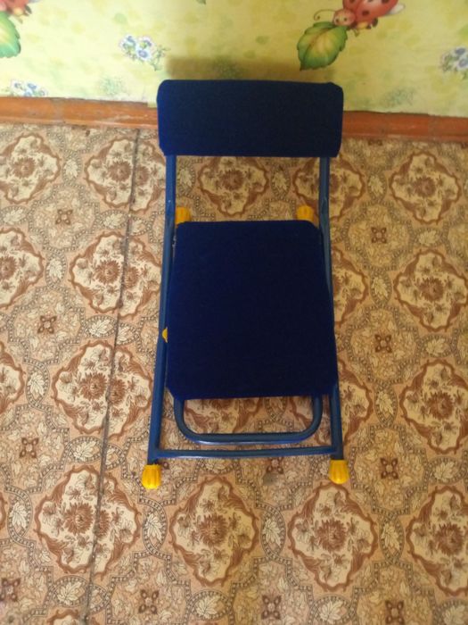 Продам детскую парту