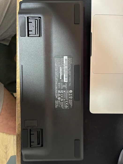 Vand tastatura Razer DeathStalker V2 Pro Tenkeyless TKL RGB BT/Wireless cu garantie emag