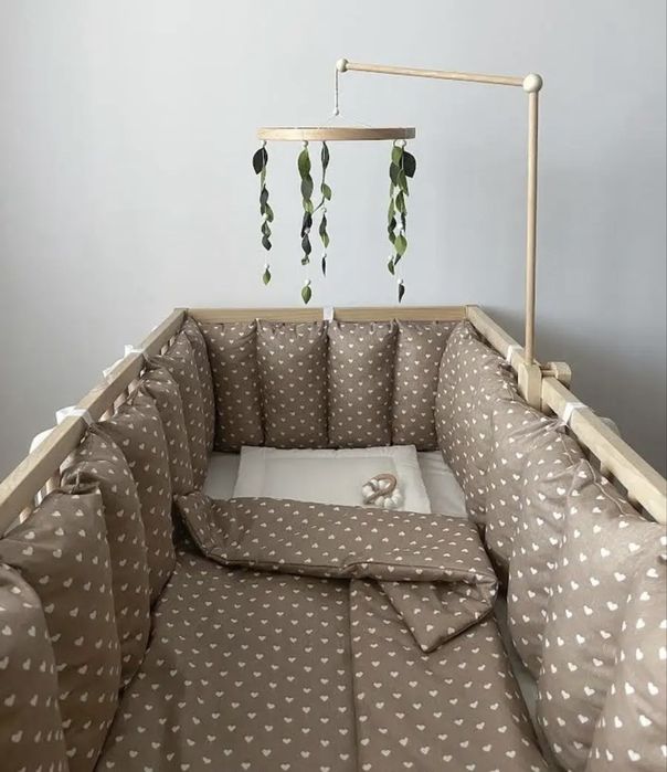 Продаю бортики в кроватку