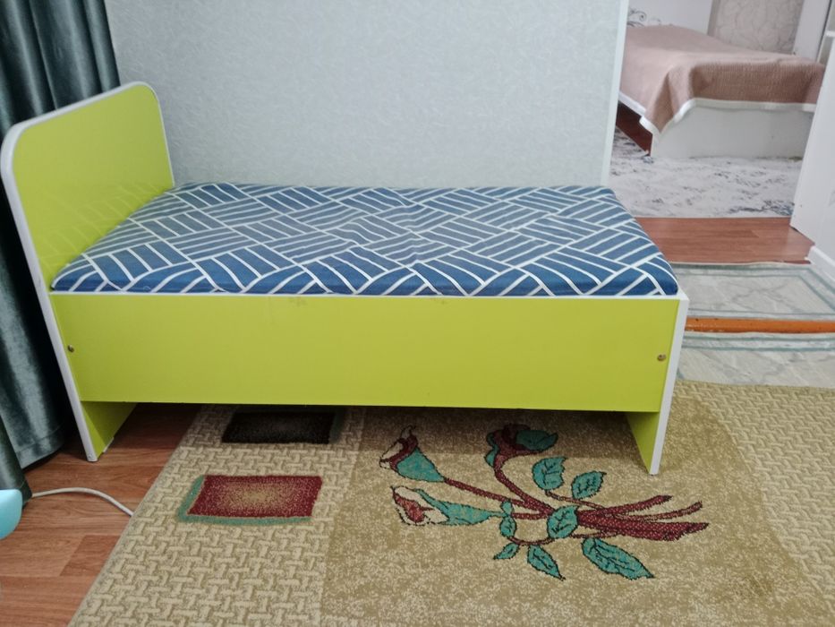 Детский кровать в хорошем состоянии