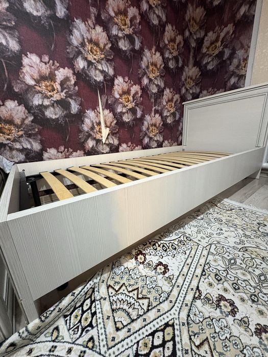 Кровать кровать