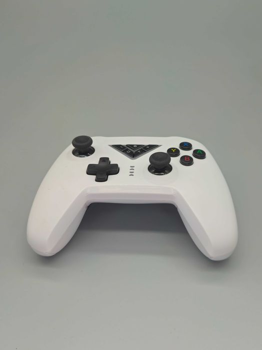 Безжичен Bluetooth геймпад/джойстик за Nintendo Switch/PC–RGB,жироскоп