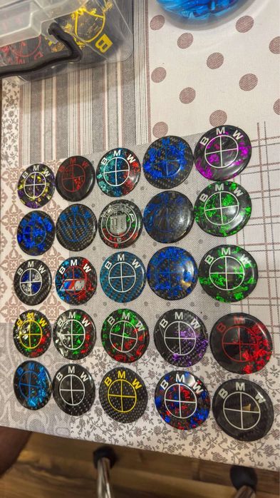 Персонализирани емблеми 82мм,78мм,74мм и 45мм BMW (carbon)