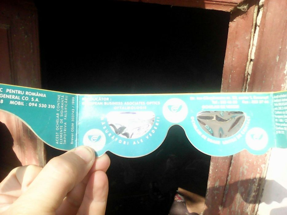 Ochelari de eclipsa