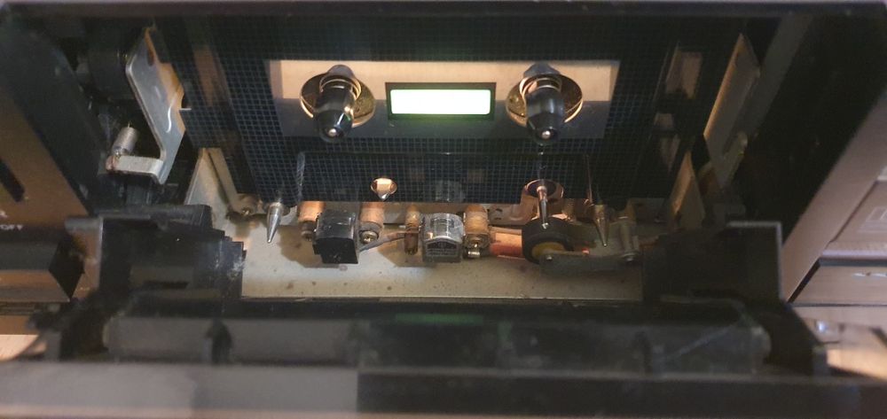 Vând deck Kenwood  BASIC X1