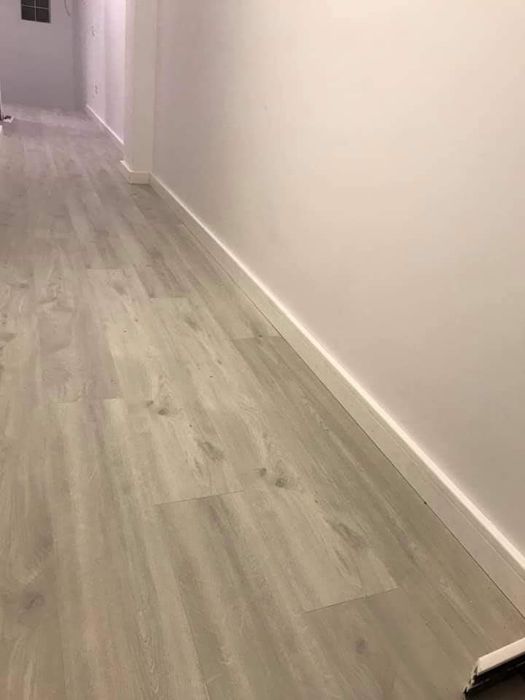 Parchetar Montaj Parchet Laminat Spc Lvt Stratificat Herringbone Chevr