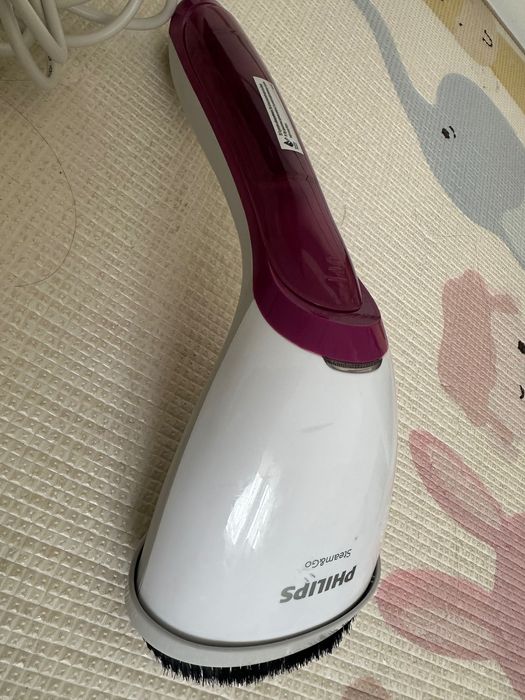 Уред за гладене на пара Philips Steam and go