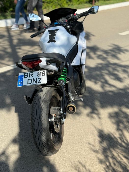 Kawasaki ER-6f 650cc (72 CP) – 2015, impecabilă, 12.500 km,