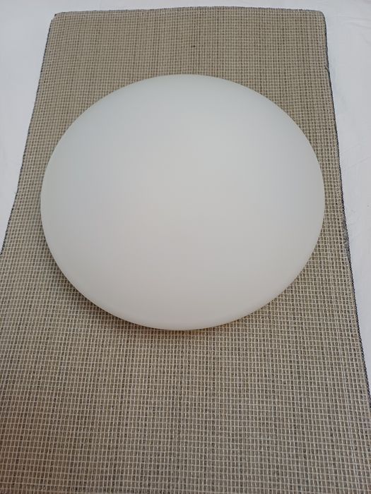 Plafoniera Alba Nouă  Redo Group Ibis l