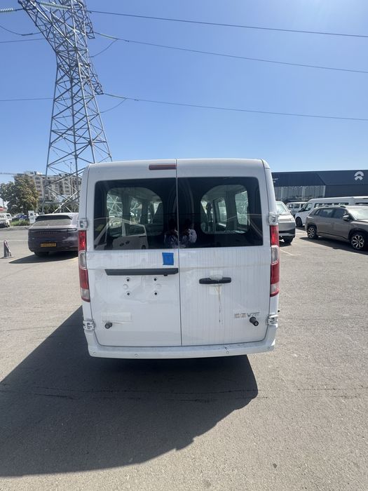 geely farizon:V7E