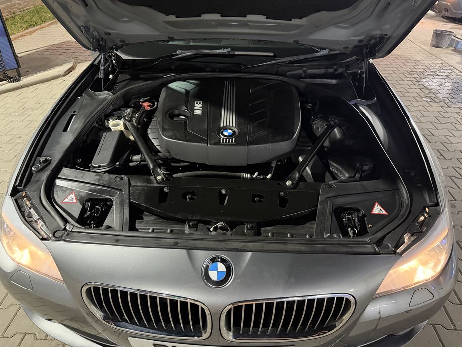 Bmw seria 5 f10. 2.0 diesel automat