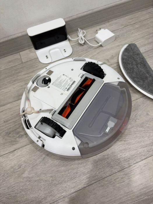 Робот-пылесос Xiaomi Robot Vacuum E10
