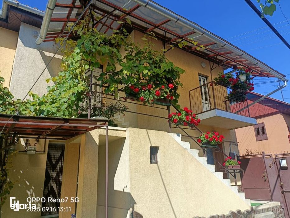 Casa de vanzare in Reghin, sau schimb cu apartament in Tg Mures  sau B